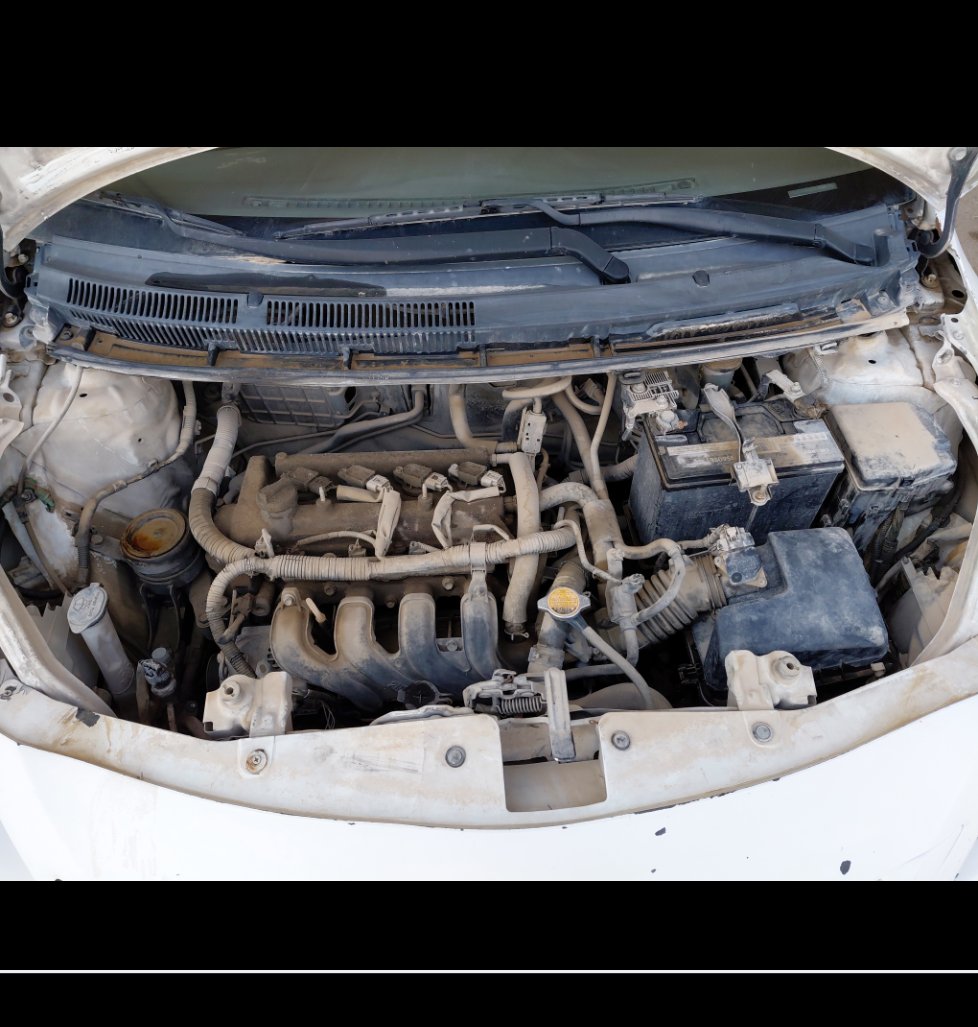 تويوتا يارس  2010 image