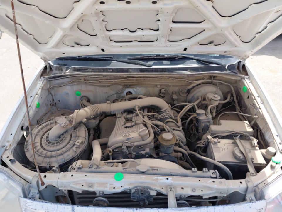 Toyota Hilux  2010 image