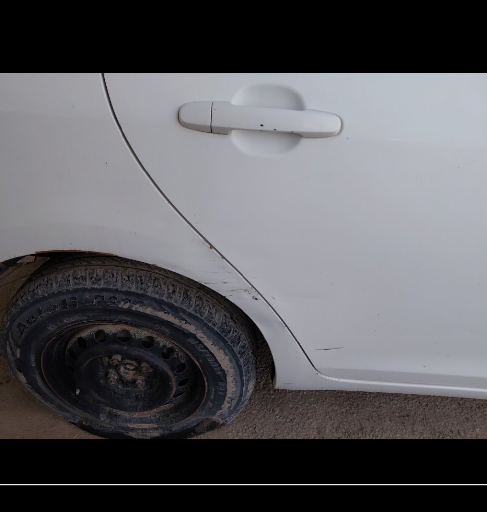 تويوتا يارس  2010 image