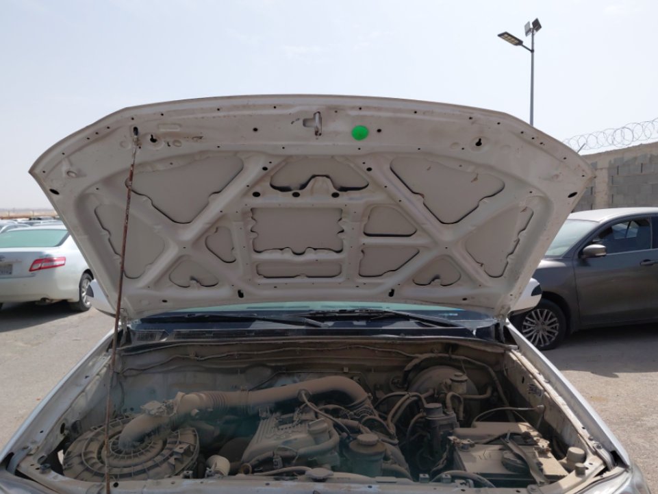 Toyota Hilux  2010 image