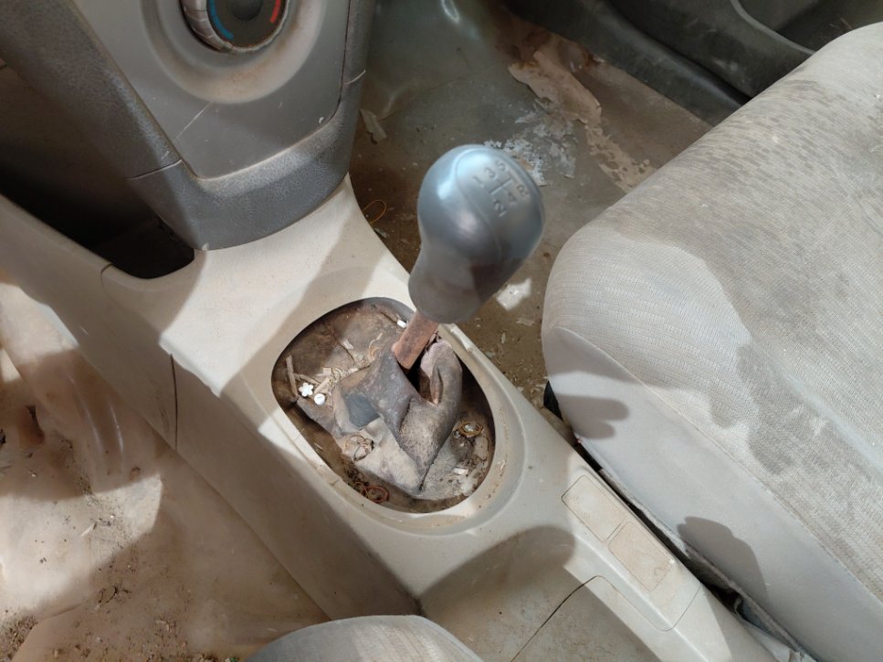 تويوتا يارس  2012 image