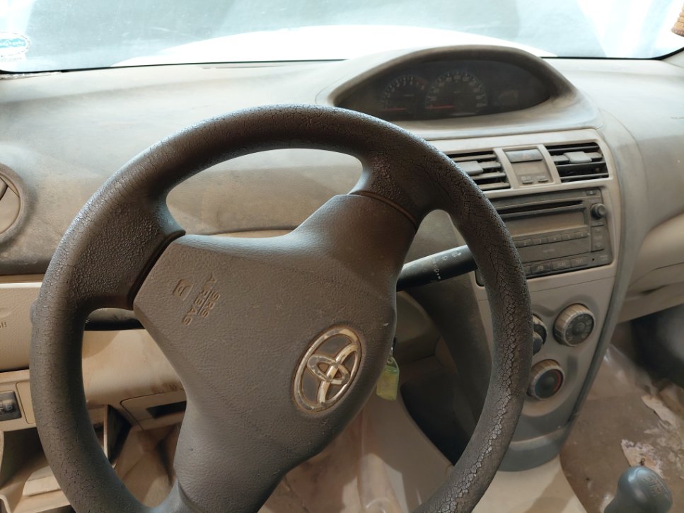 تويوتا يارس  2012 image