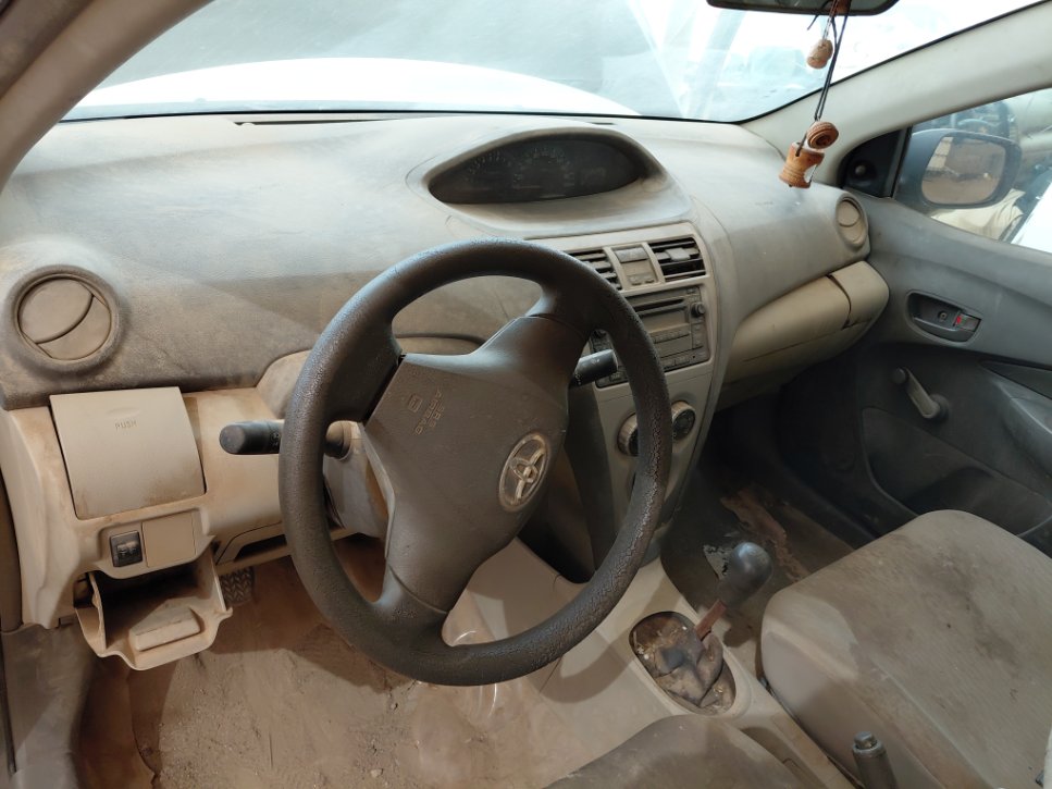 تويوتا يارس  2012 image