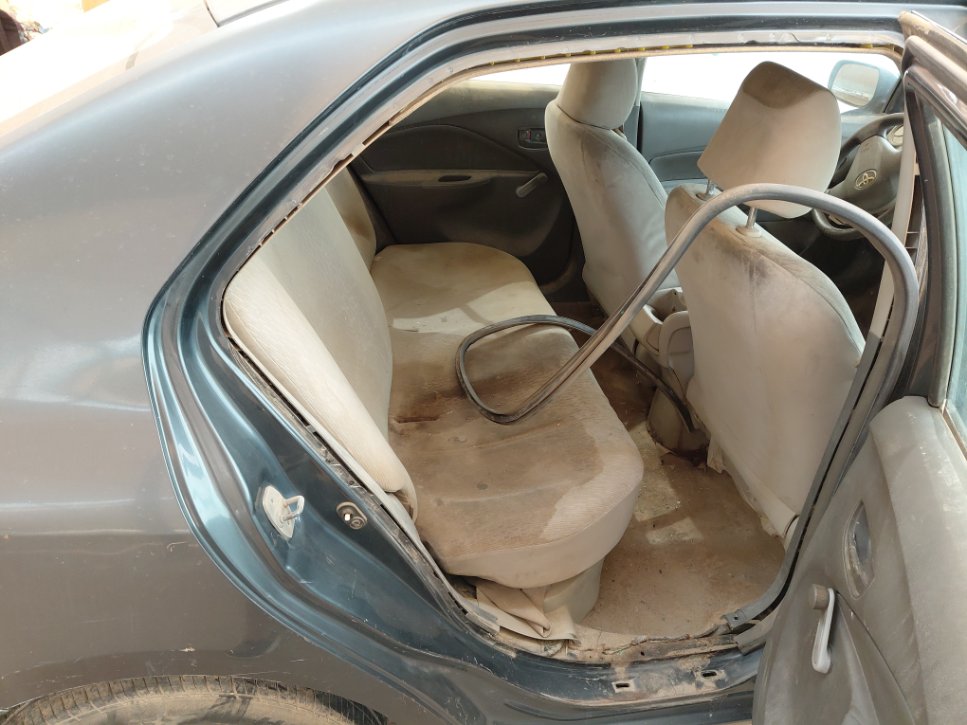 تويوتا يارس  2012 image