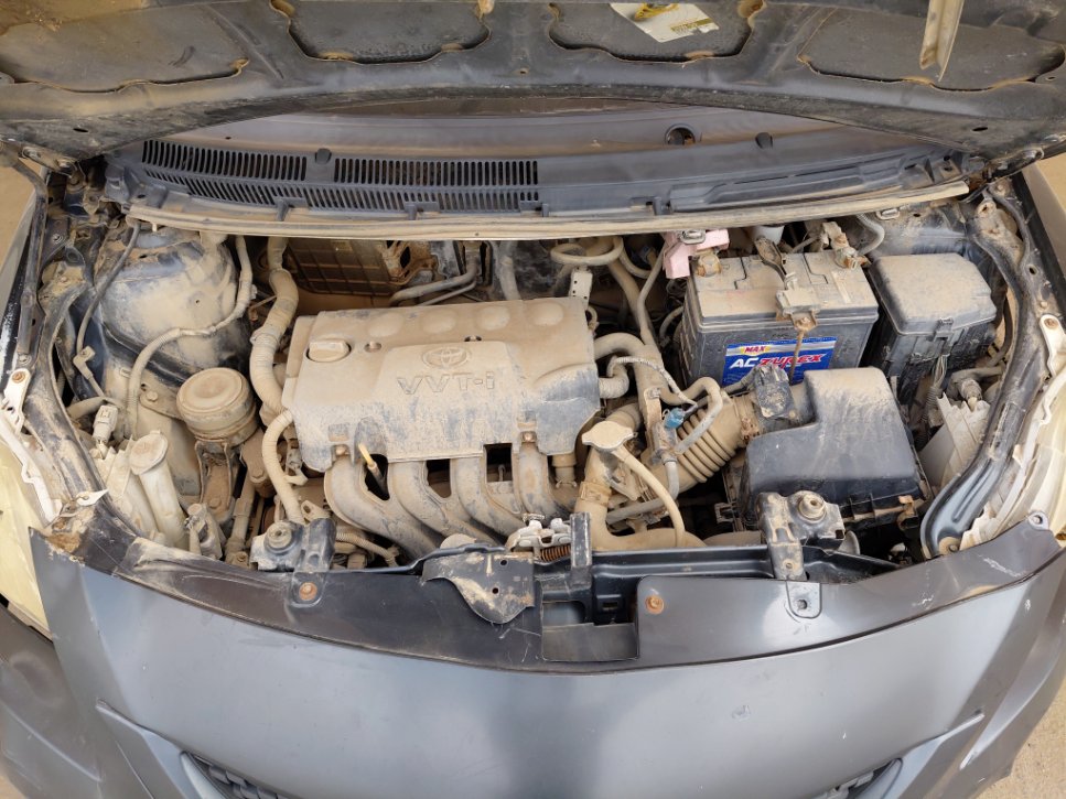 تويوتا يارس  2012 image