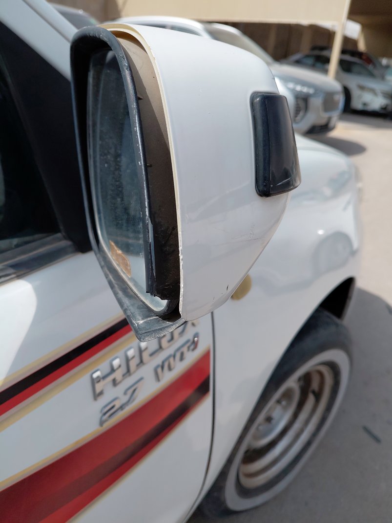 Toyota Hilux  2010 image