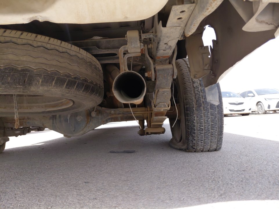 Toyota Hilux  2010 image