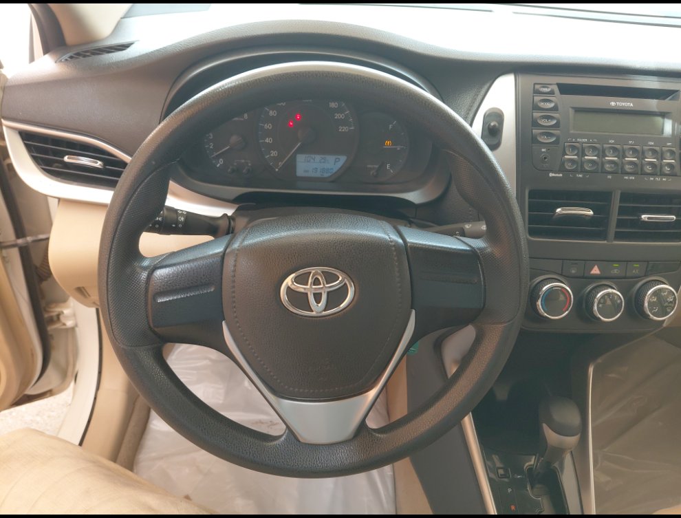 تويوتا يارس Y 2019 image