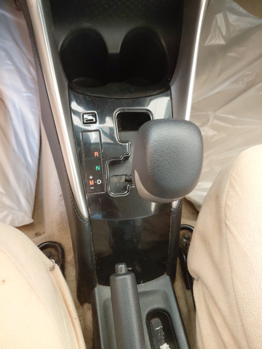 تويوتا يارس Y 2019 image