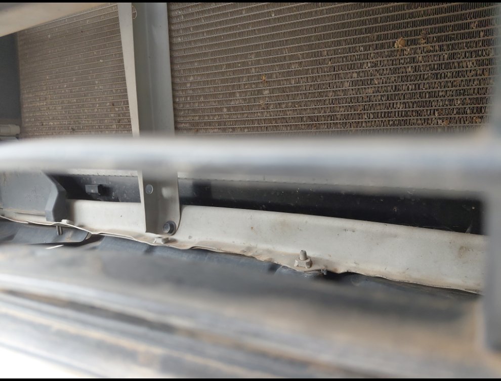 تويوتا يارس Y 2019 image