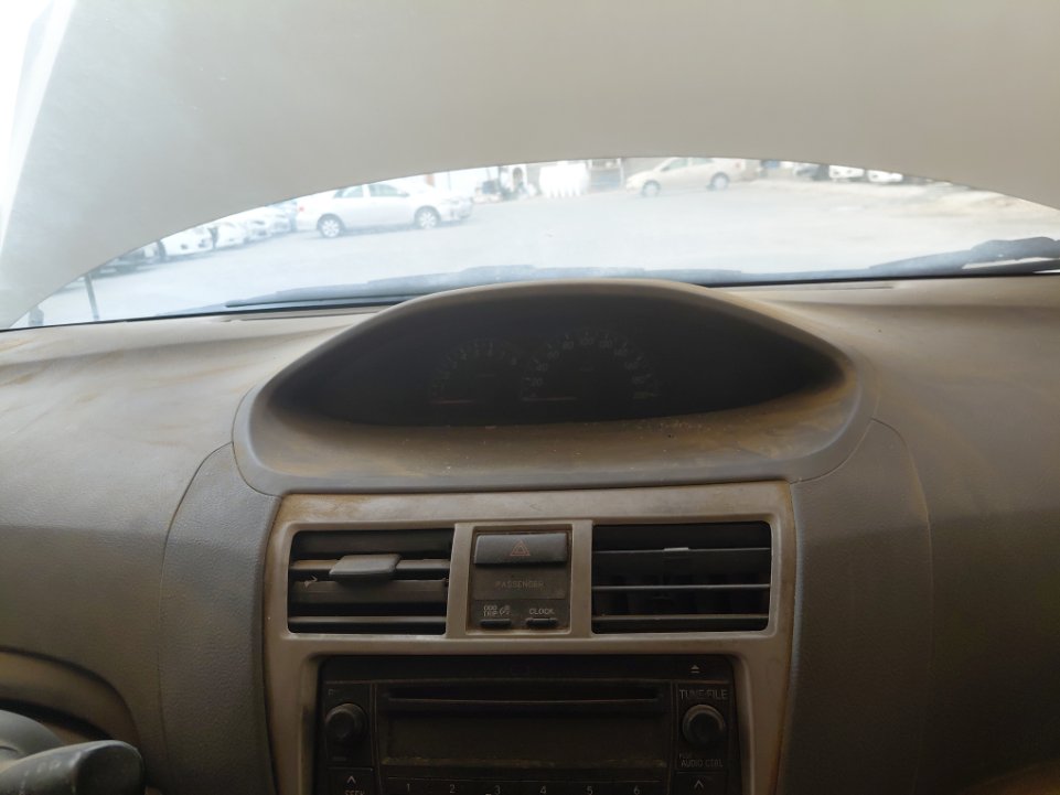 تويوتا يارس  2012 image