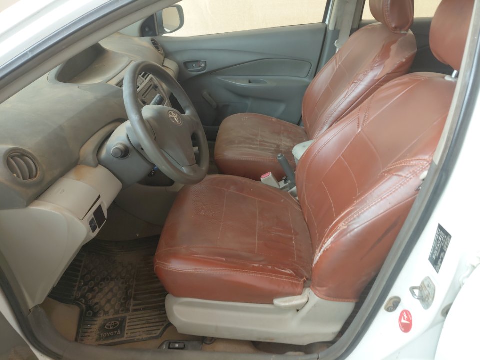 تويوتا يارس  2012 image