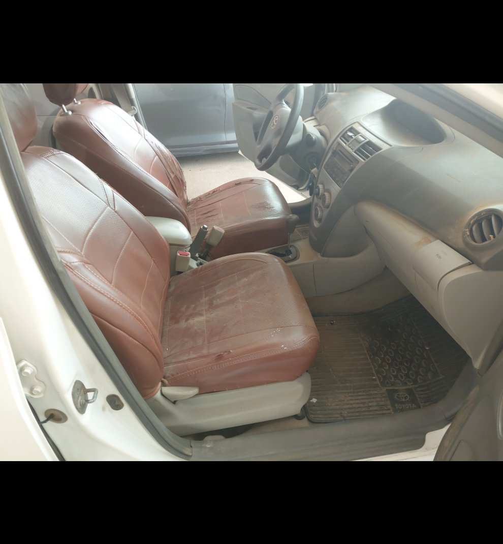 تويوتا يارس  2012 image