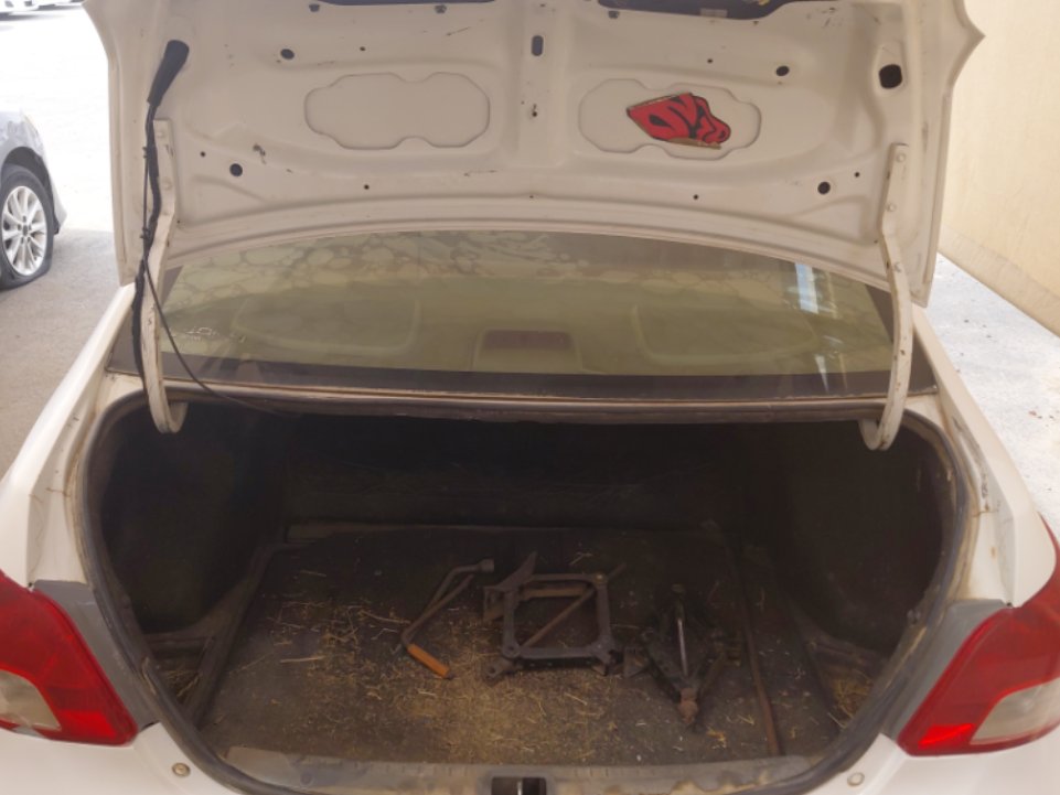 تويوتا يارس  2012 image