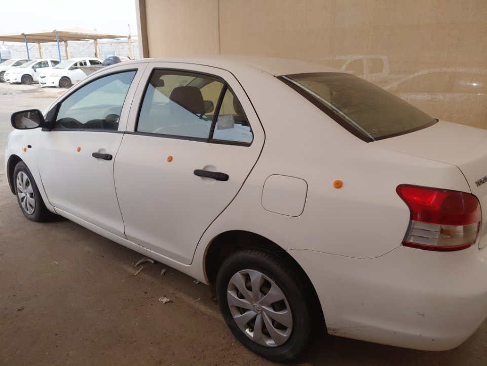 تويوتا يارس  2012 image