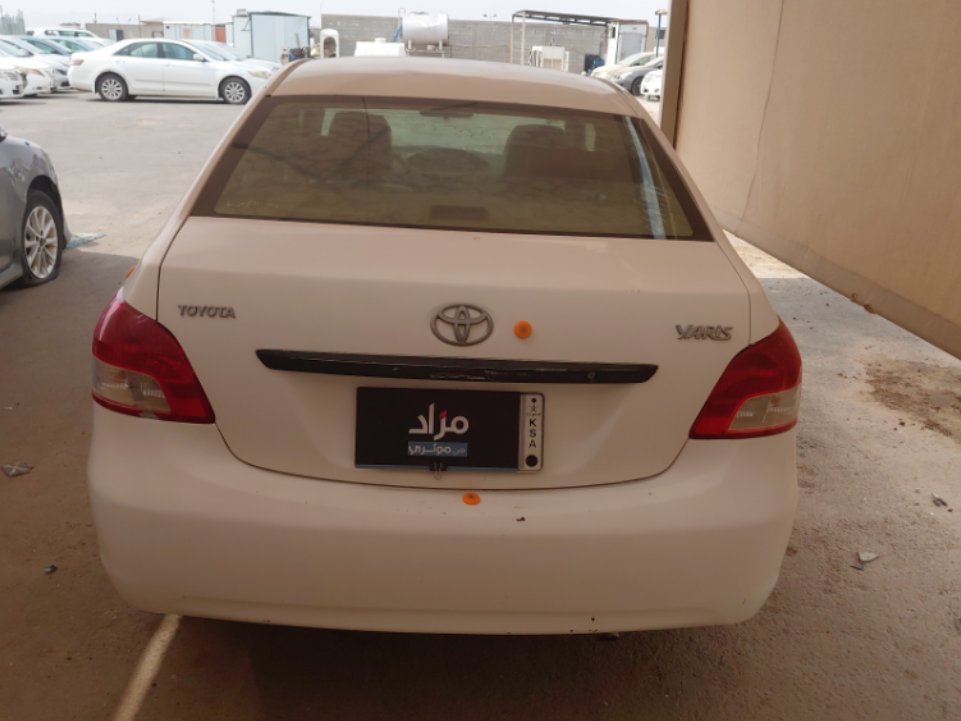 تويوتا يارس  2012 image