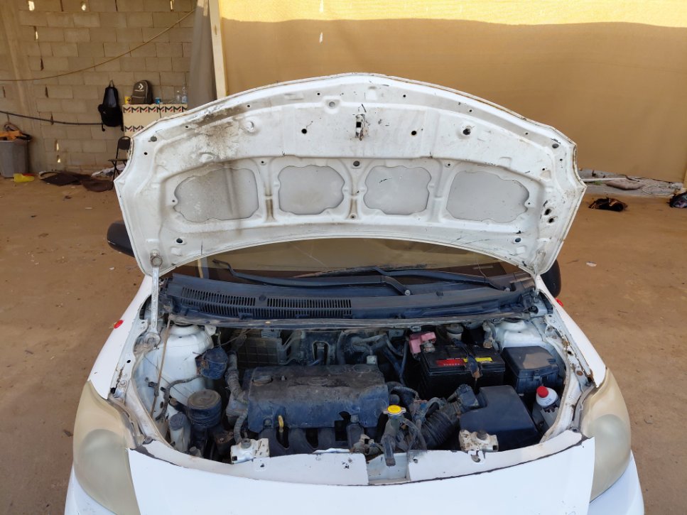 تويوتا يارس  2010 image