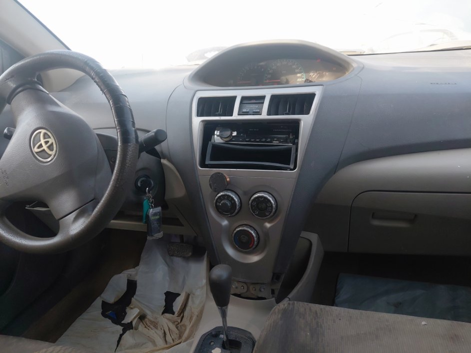 تويوتا يارس  2009 image