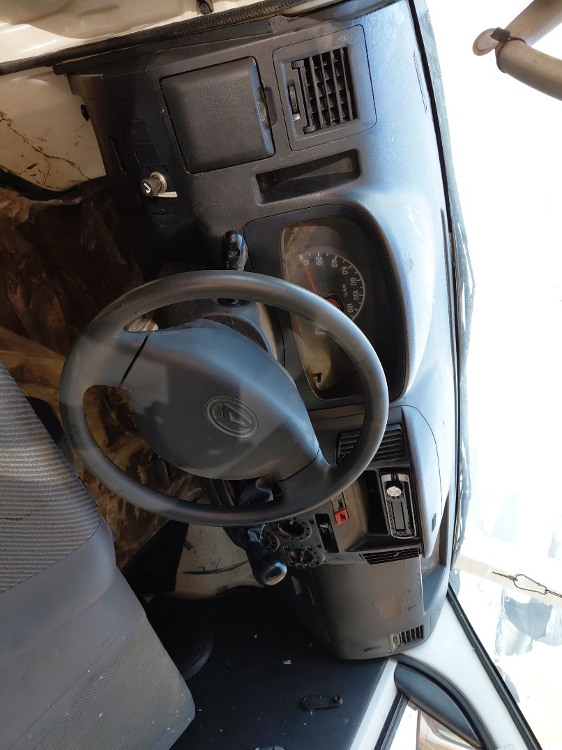 دايهاتسو دباب  2011 image