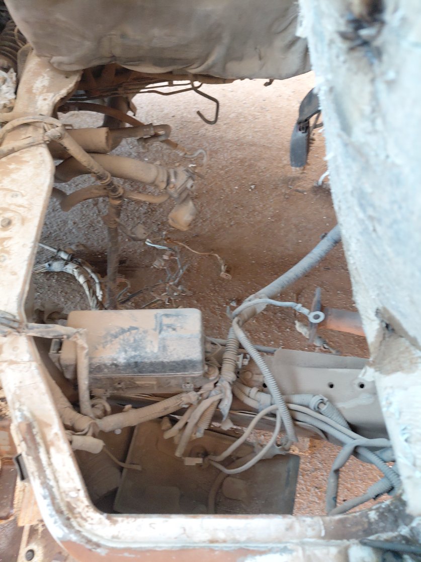 دايهاتسو دباب  2012 image