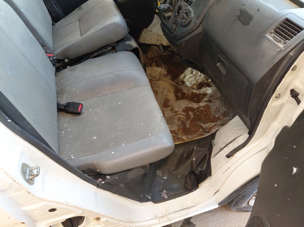 دايهاتسو دباب  2011 image