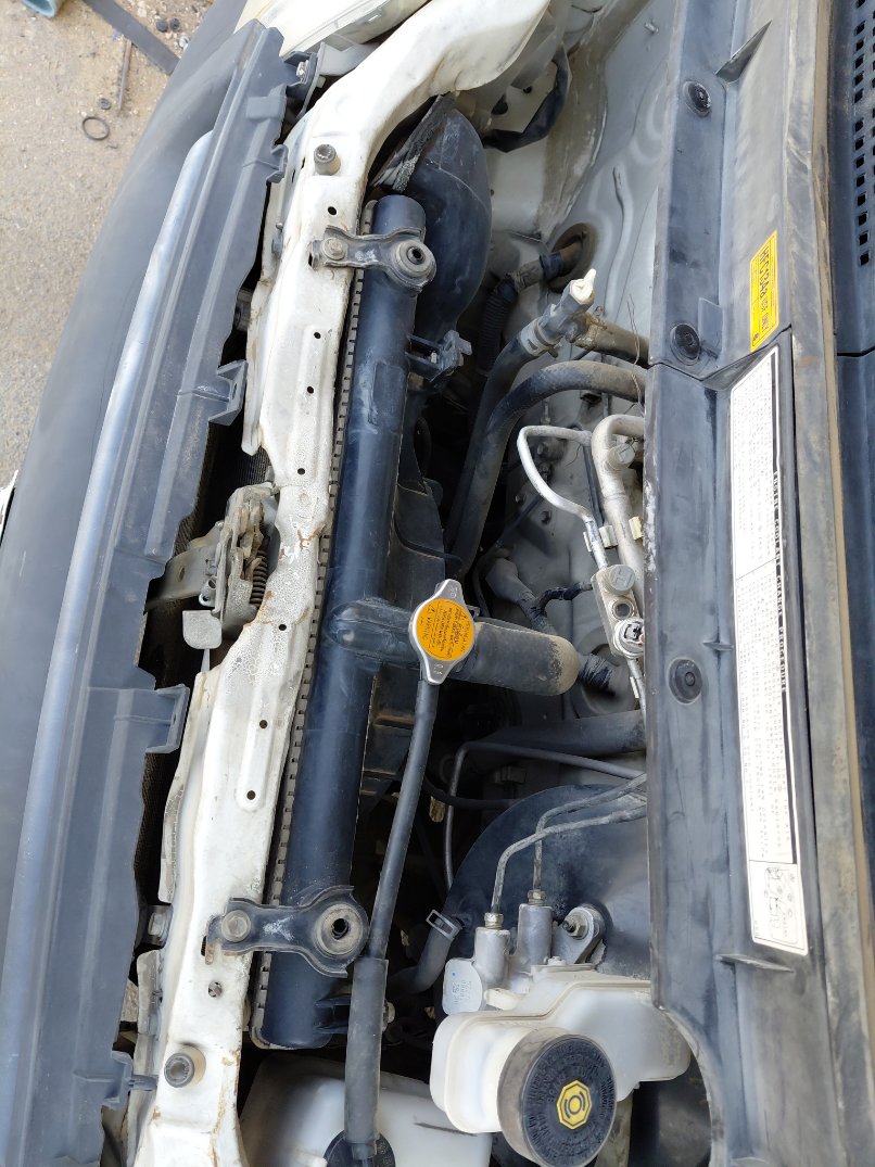 دايهاتسو دباب  2011 image