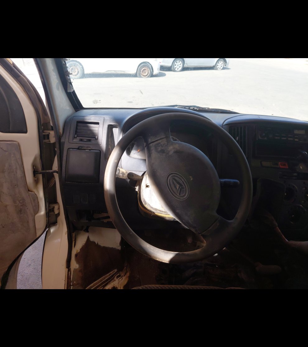 دايهاتسو دباب  2012 image