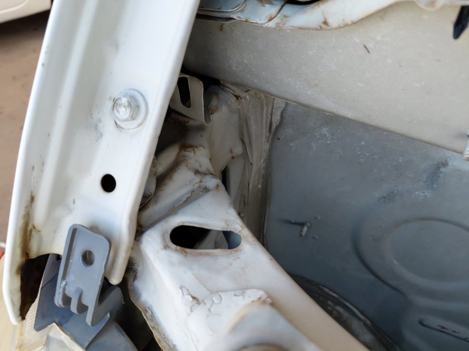 دايهاتسو دباب  2011 image