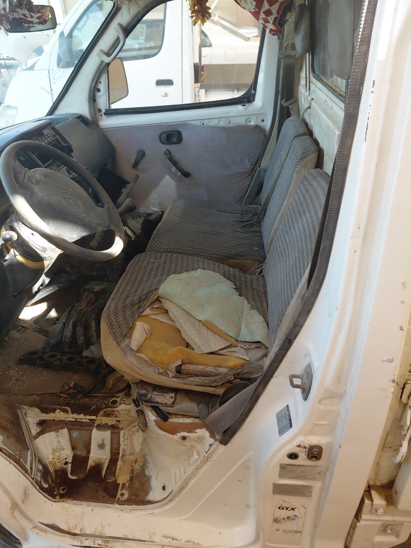 دايهاتسو دباب  2012 image