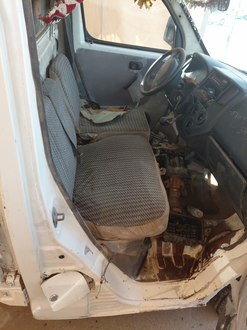 دايهاتسو دباب  2012 image