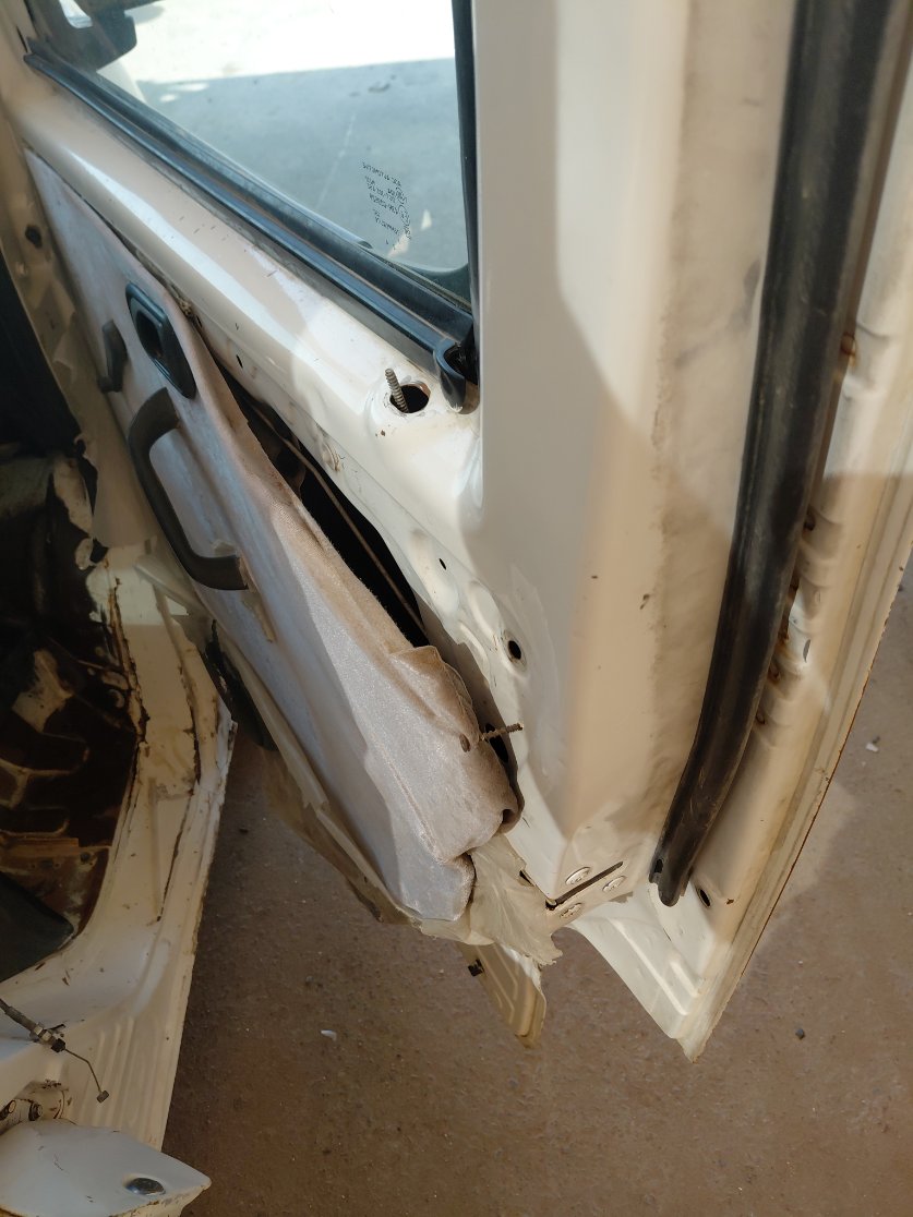 دايهاتسو دباب  2012 image