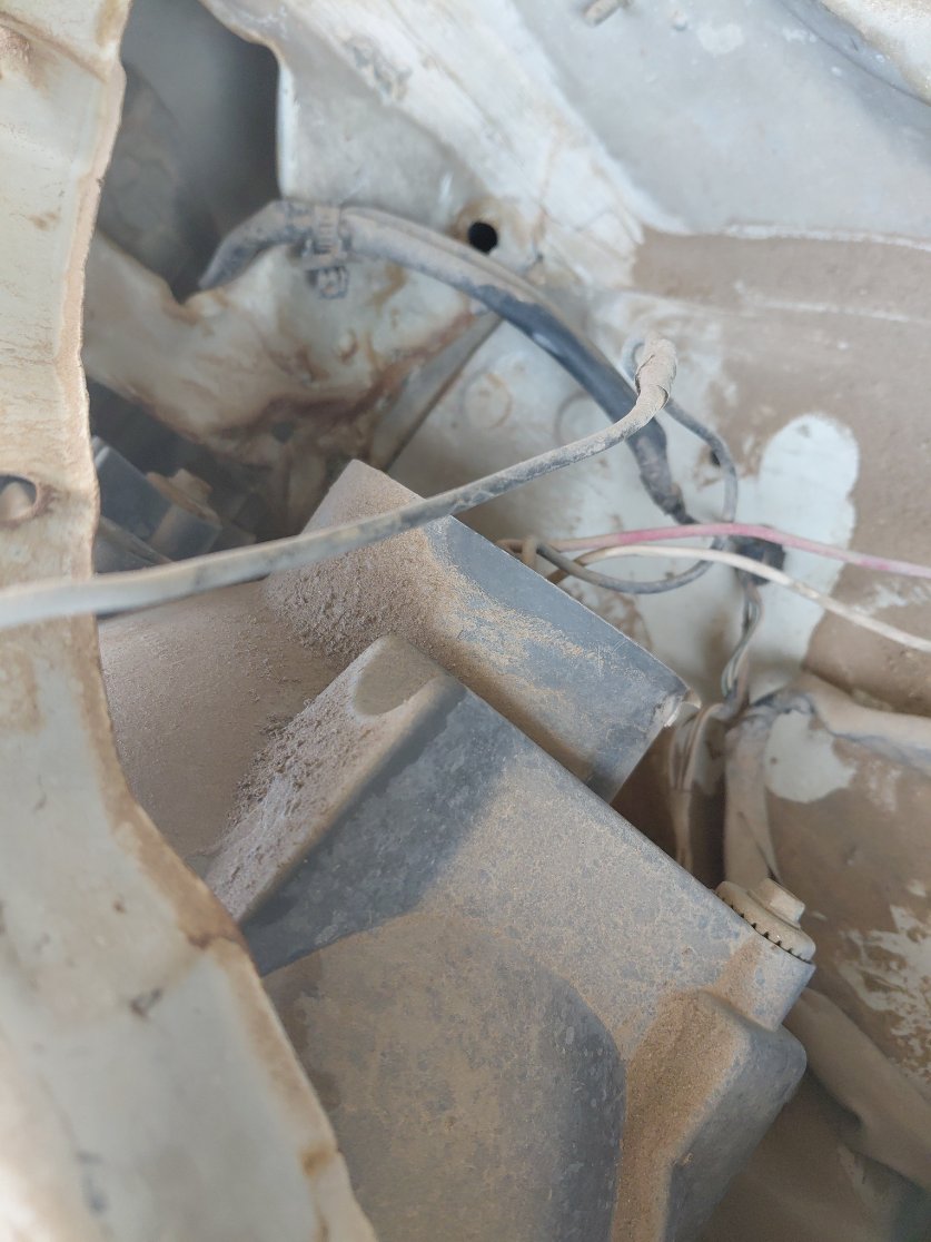 دايهاتسو دباب  2012 image