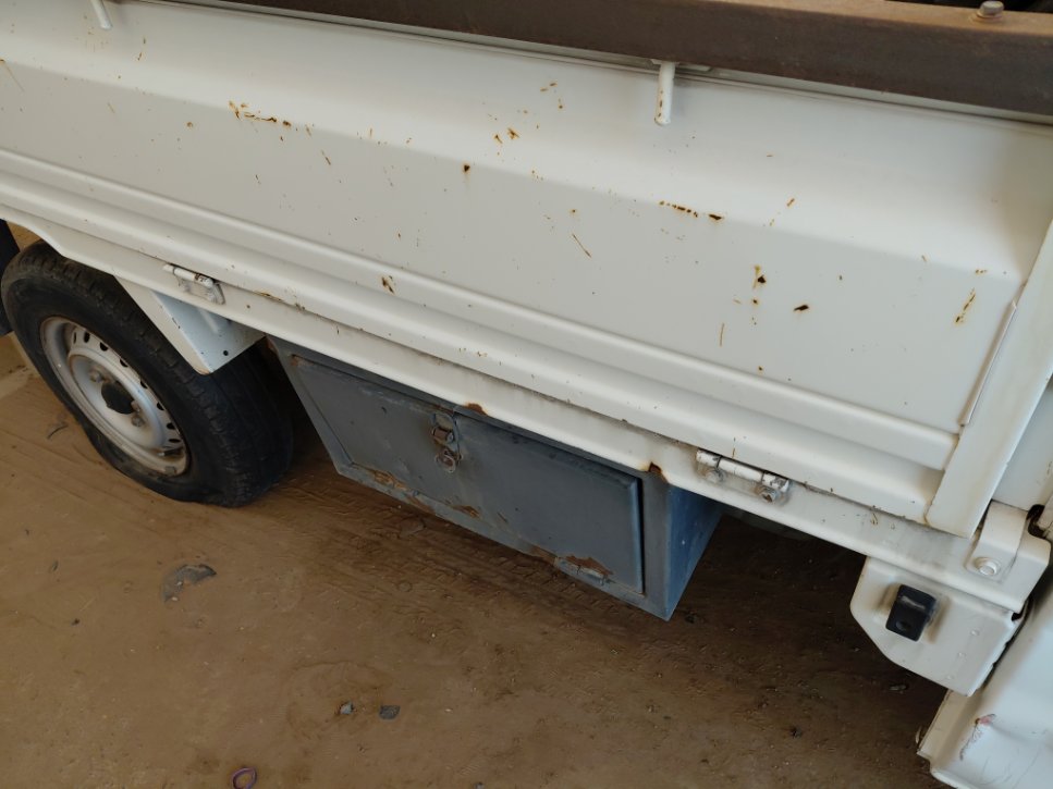 دايهاتسو دباب  2011 image