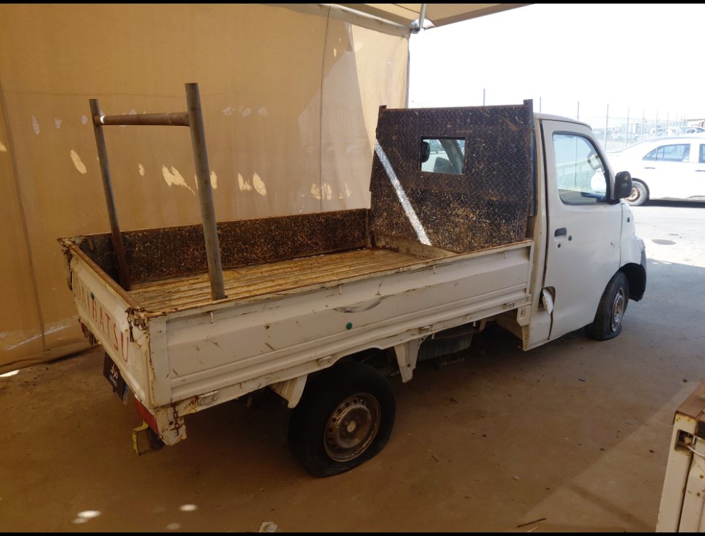 دايهاتسو دباب  2012 image