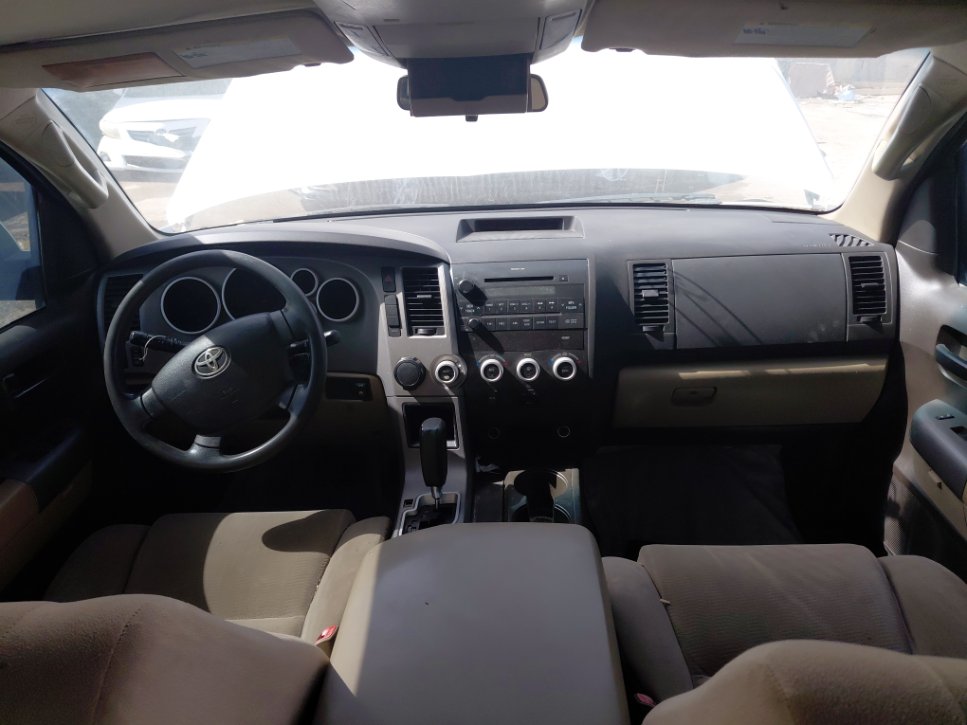 تويوتا سيكويا  2010 image