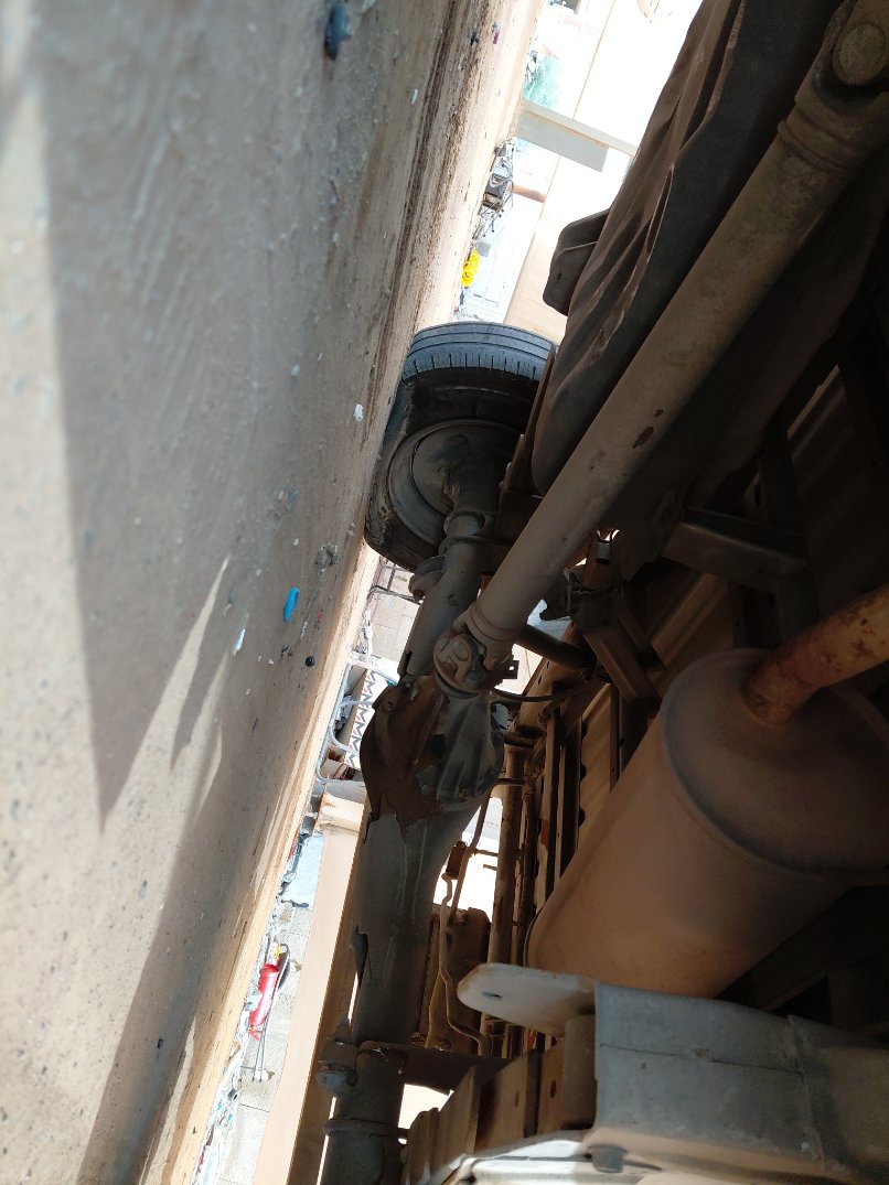 دايهاتسو دباب  2011 image