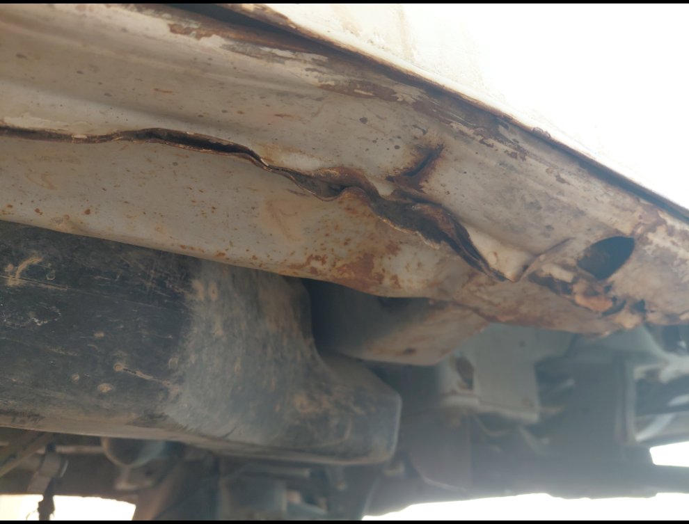 دايهاتسو دباب  2012 image