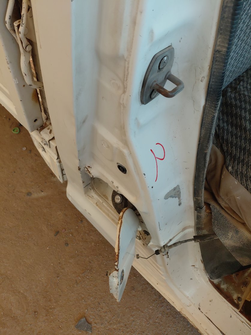 دايهاتسو دباب  2012 image