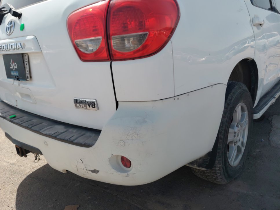 تويوتا سيكويا  2010 image