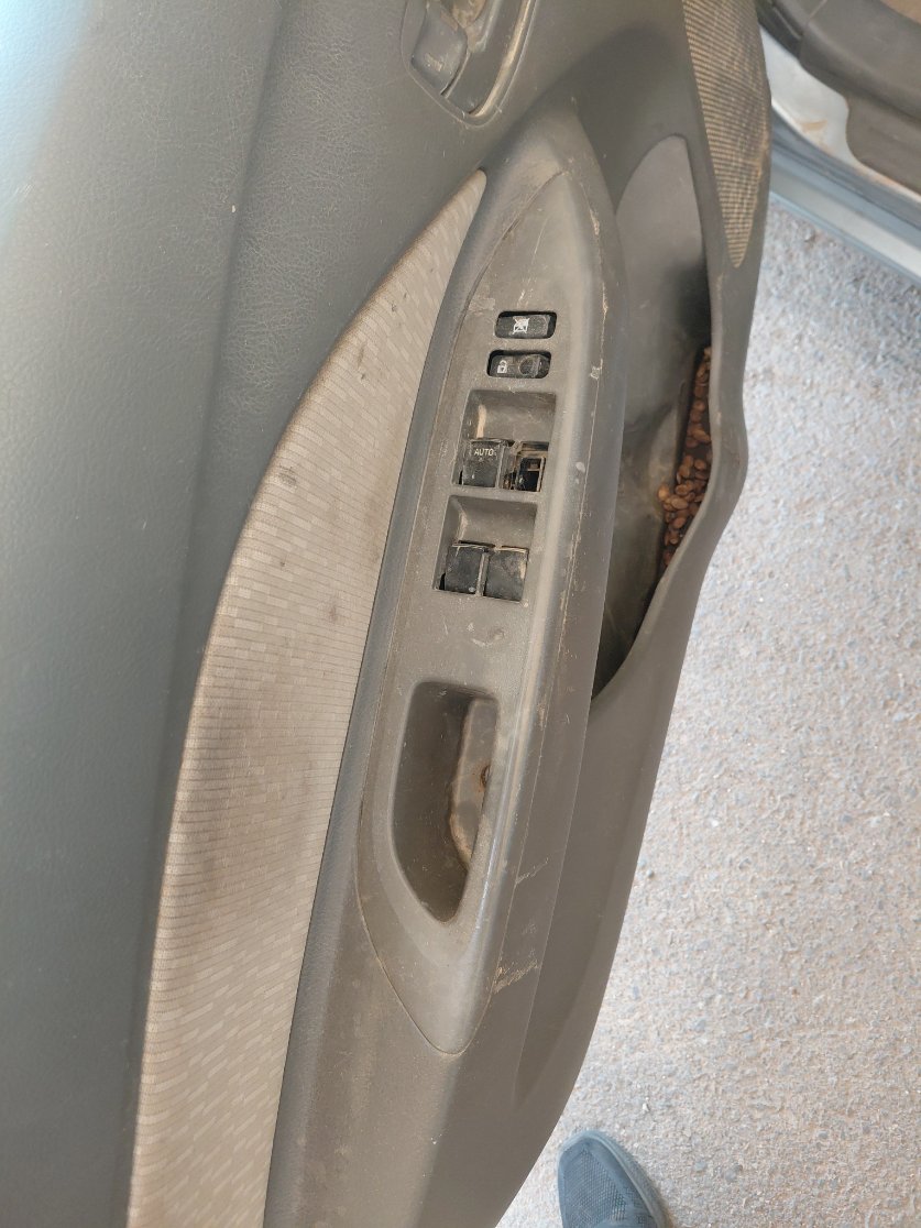 تويوتا يارس  2011 image