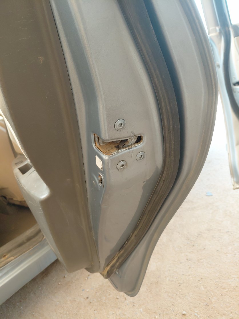 تويوتا يارس  2011 image