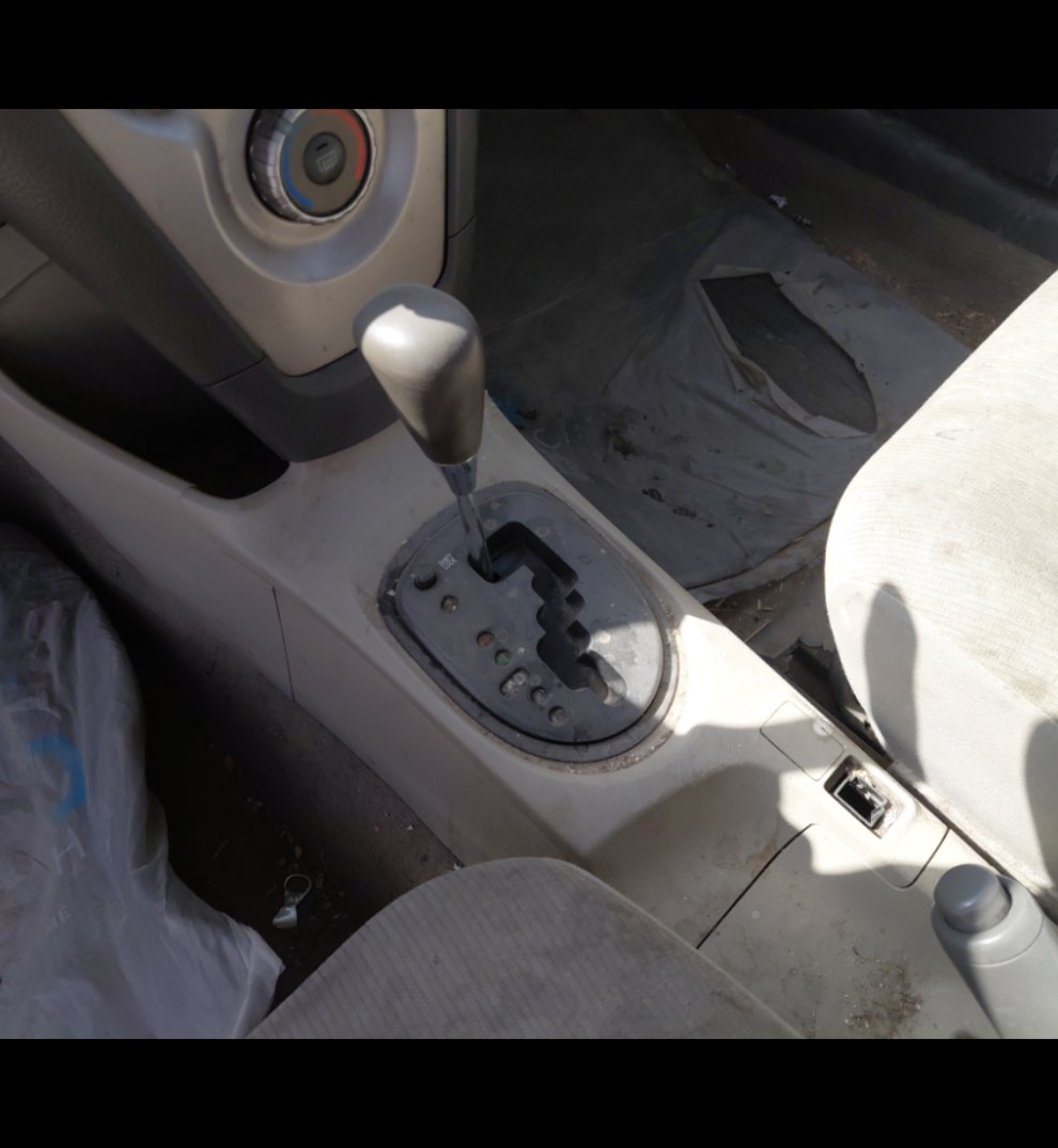 تويوتا يارس  2012 image