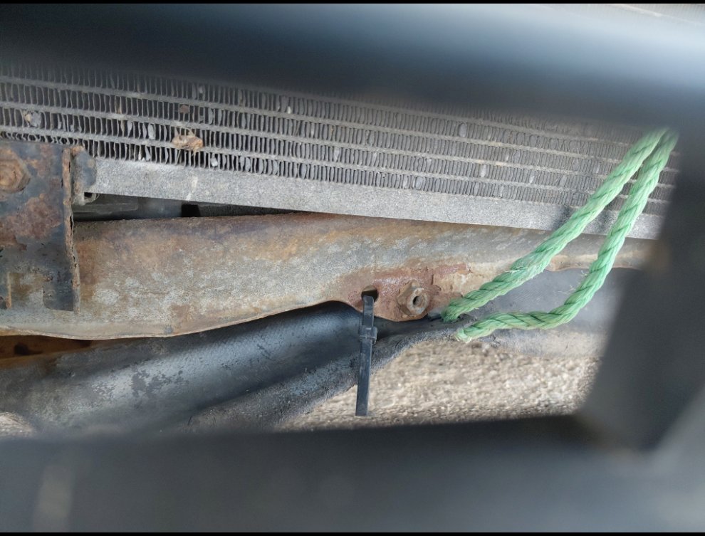 تويوتا يارس  2011 image