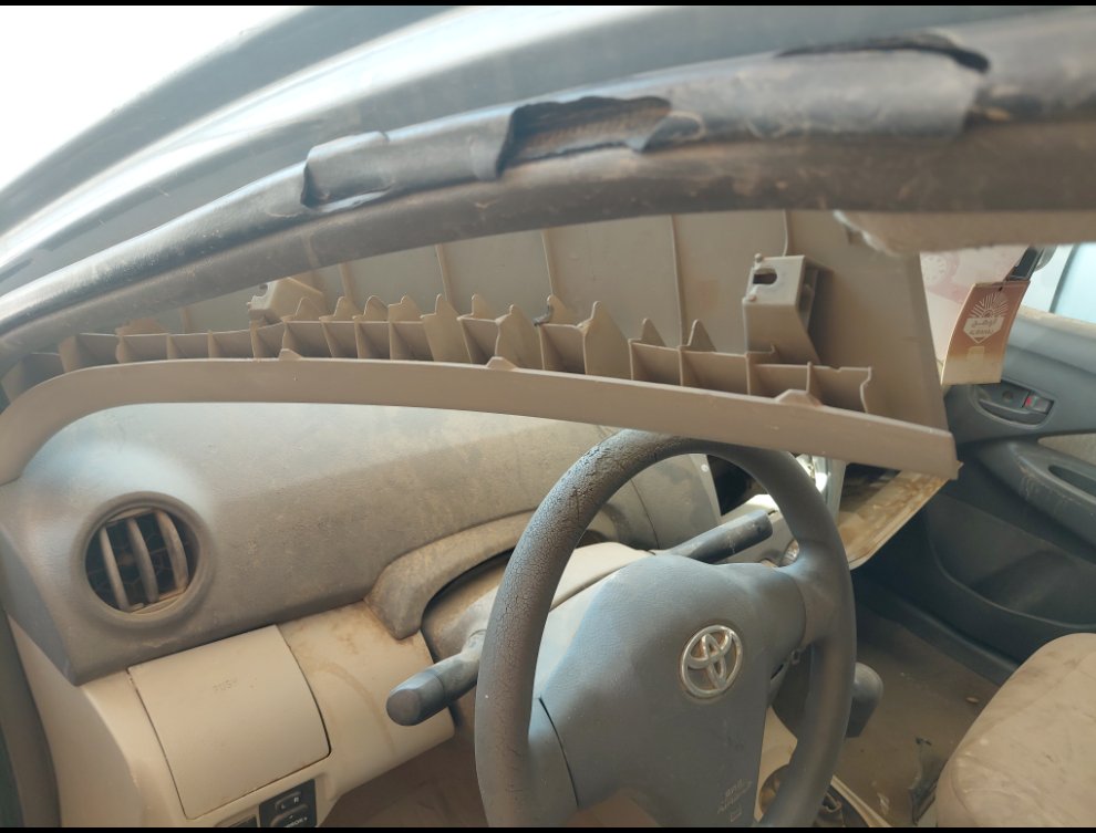 تويوتا يارس  2011 image