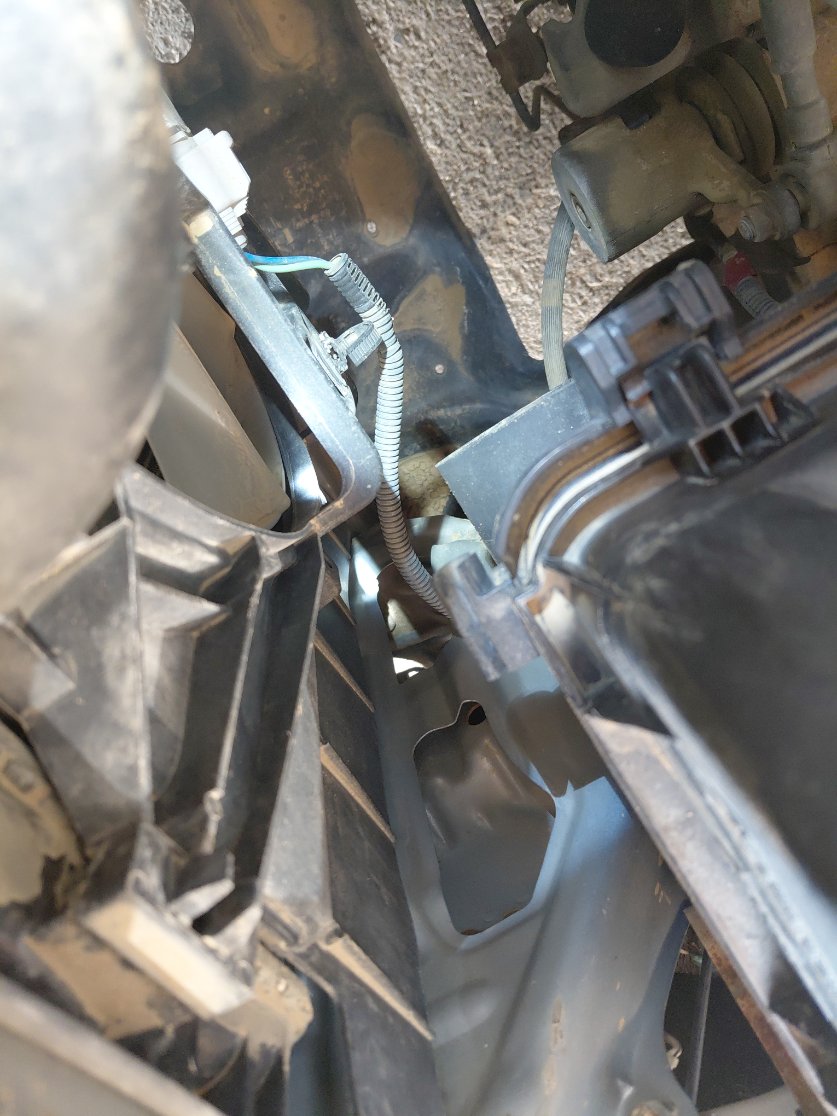 تويوتا يارس  2011 image