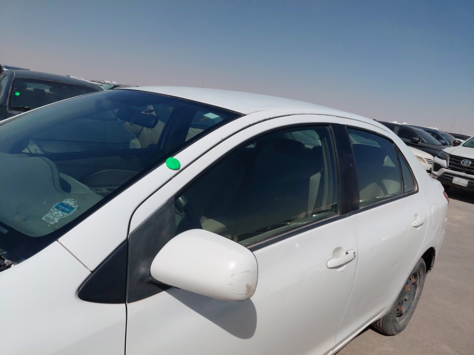 تويوتا يارس  2012 image