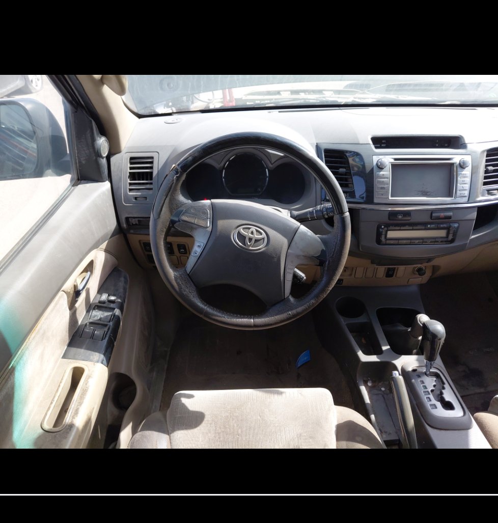 تويوتا فورتشنر  2012 image