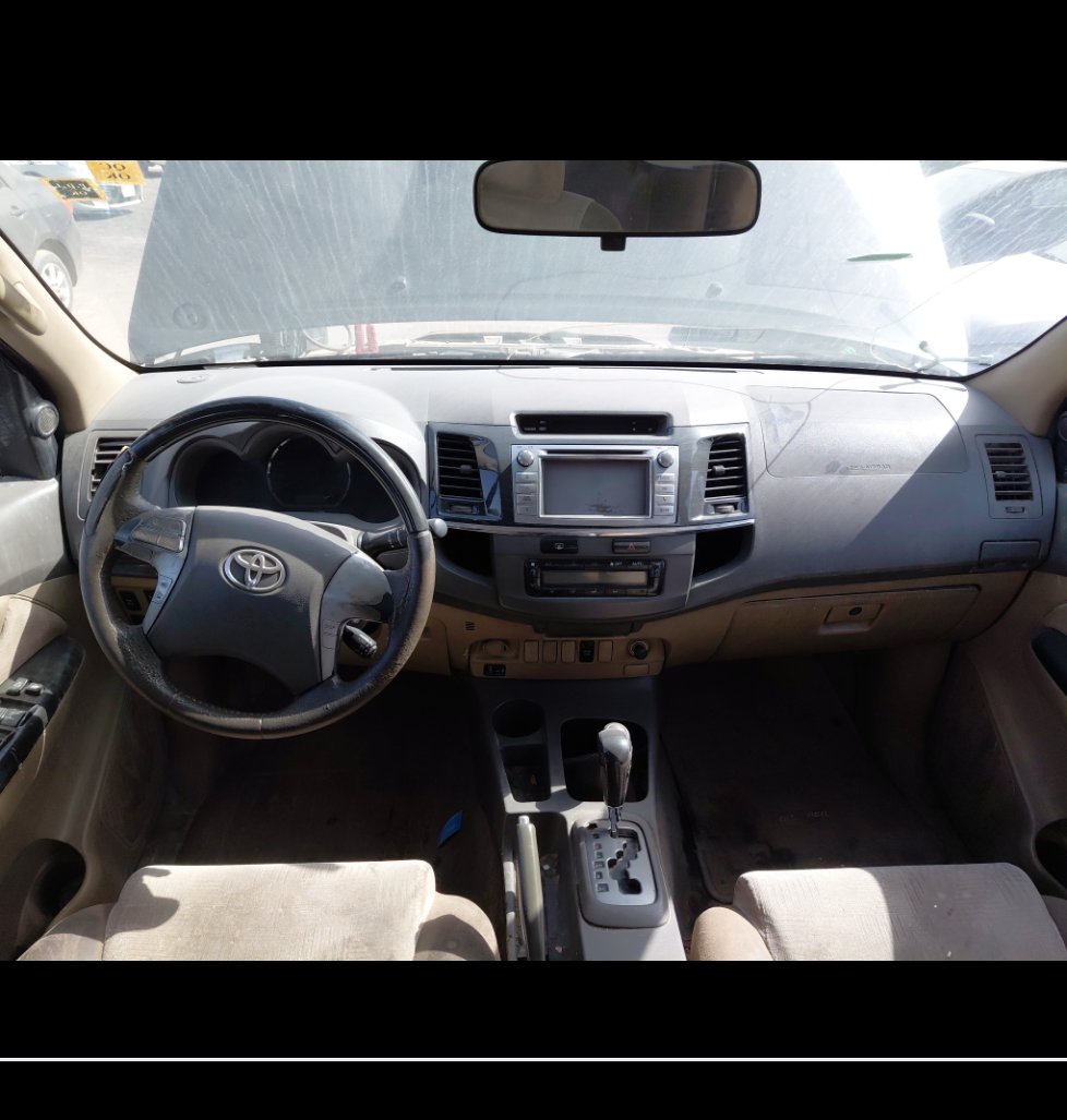 تويوتا فورتشنر  2012 image