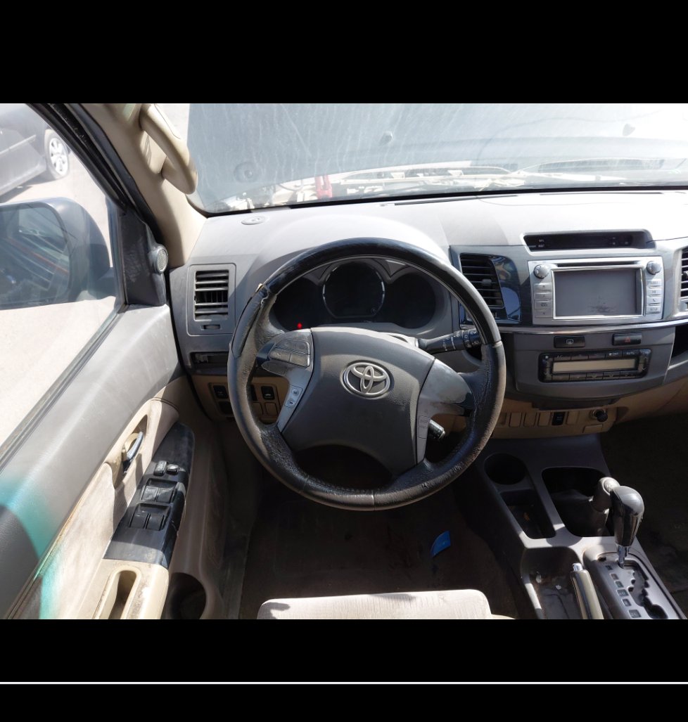 تويوتا فورتشنر  2012 image