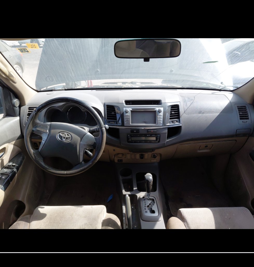 تويوتا فورتشنر  2012 image